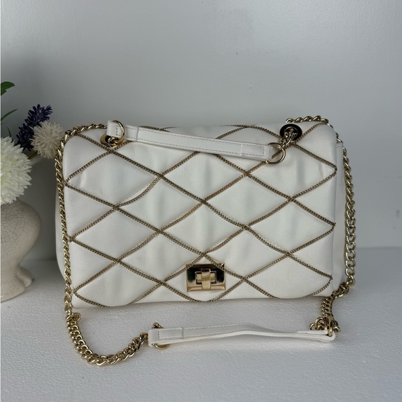 INC International Concepts White Quilted Crossbody Gold Chain Bag main image 7